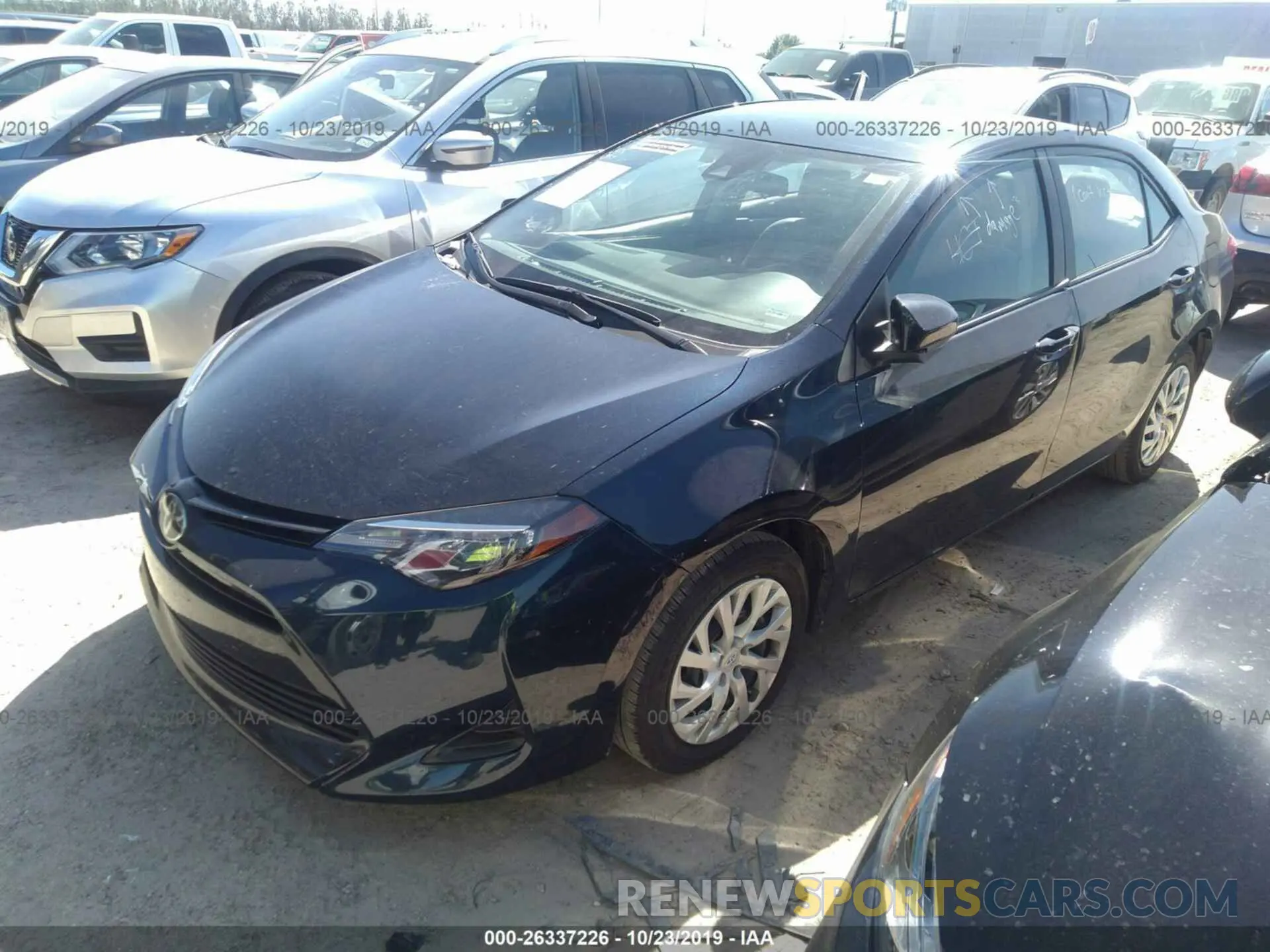 2 Photograph of a damaged car 5YFBURHEXKP895961 TOYOTA COROLLA 2019