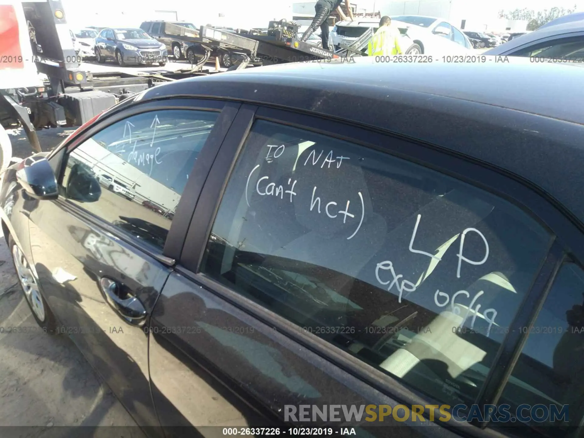 6 Photograph of a damaged car 5YFBURHEXKP895961 TOYOTA COROLLA 2019