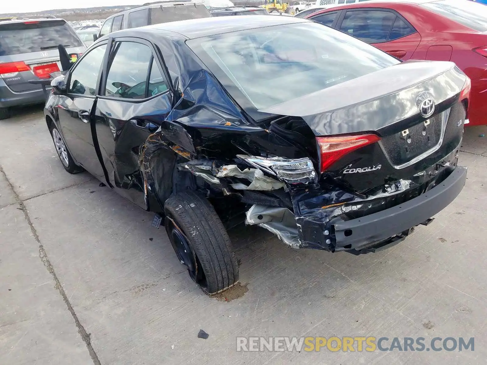 3 Photograph of a damaged car 5YFBURHEXKP896723 TOYOTA COROLLA 2019