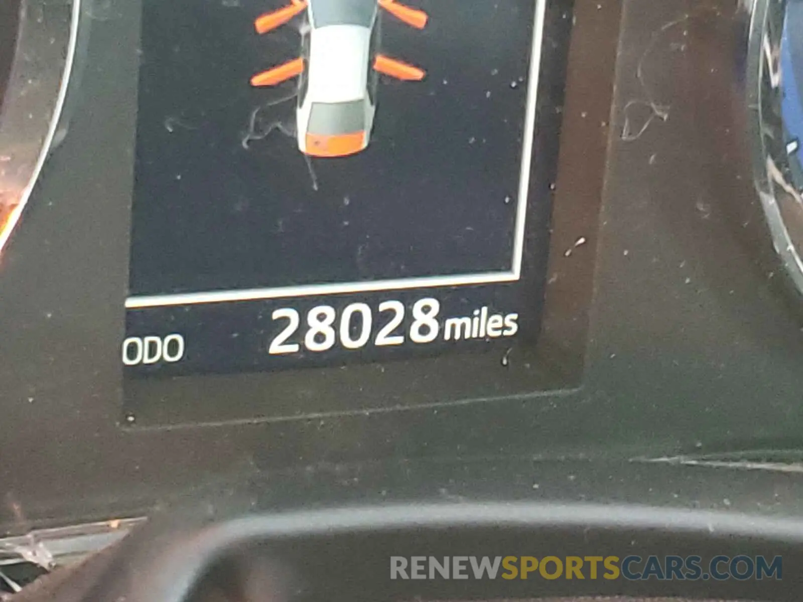 8 Photograph of a damaged car 5YFBURHEXKP899296 TOYOTA COROLLA 2019