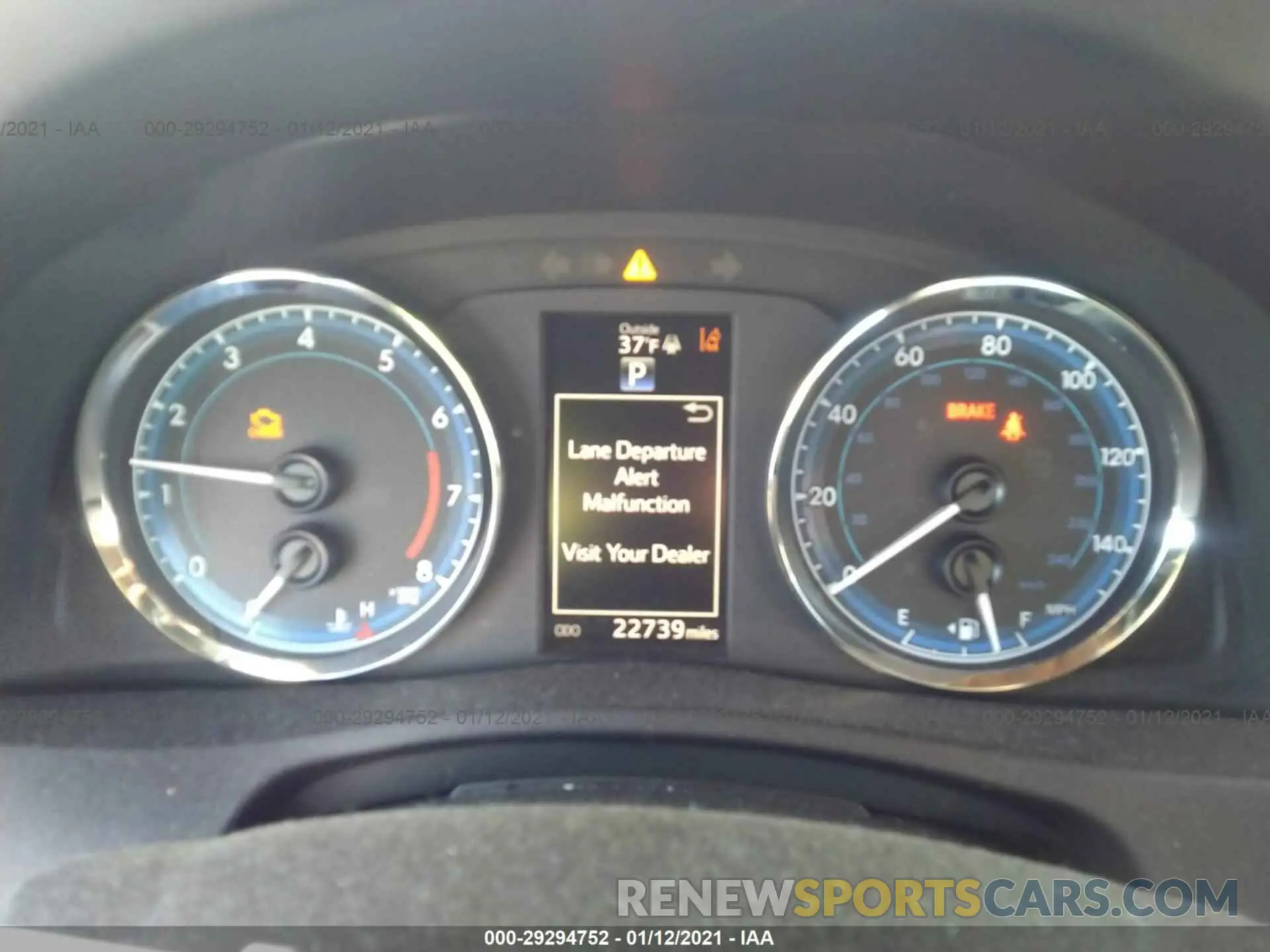 7 Photograph of a damaged car 5YFBURHEXKP903024 TOYOTA COROLLA 2019