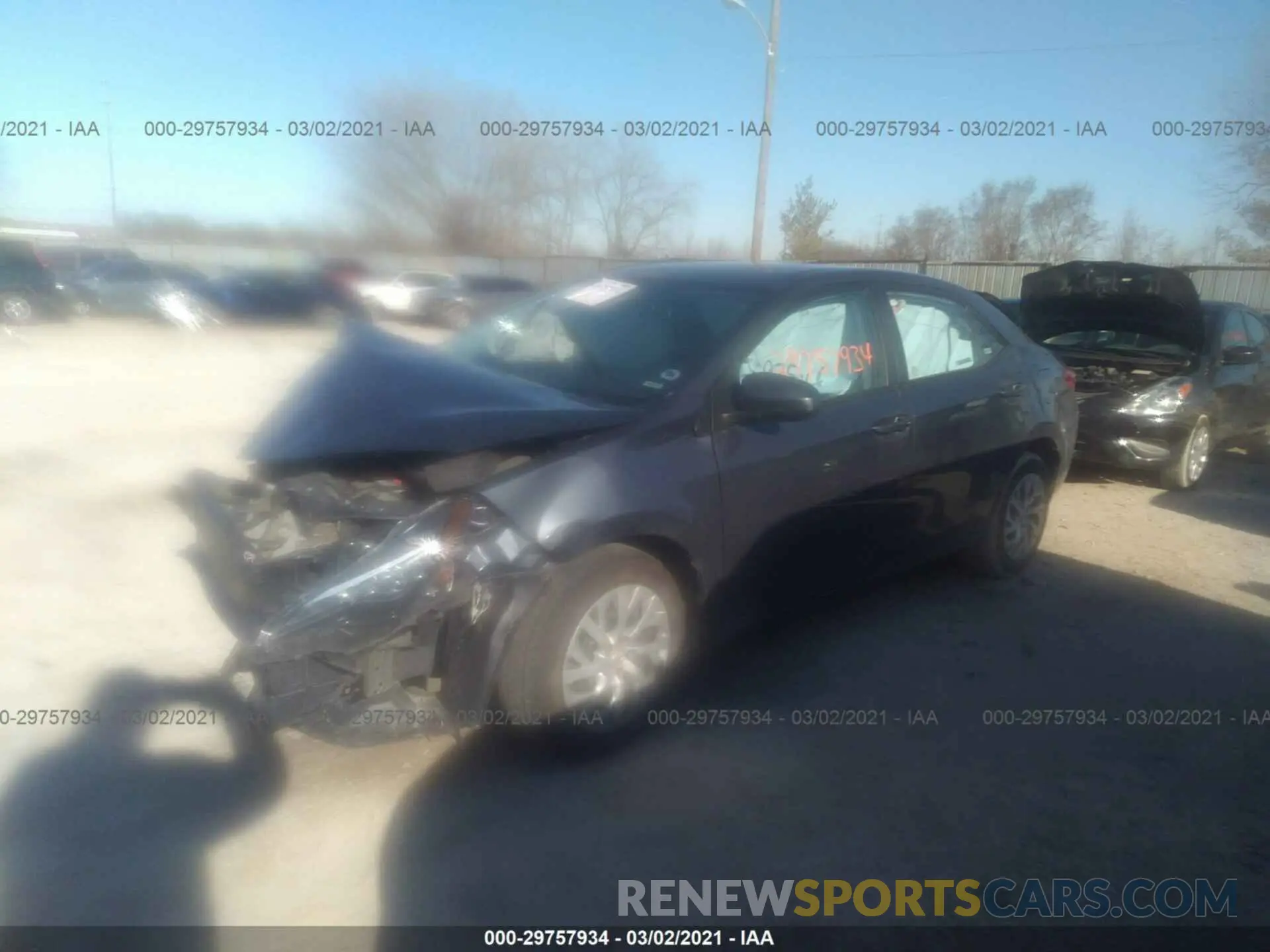 2 Photograph of a damaged car 5YFBURHEXKP904142 TOYOTA COROLLA 2019
