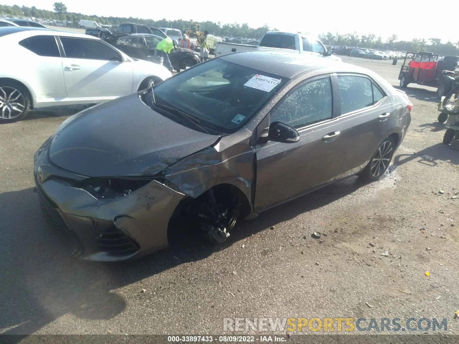2 Photograph of a damaged car 5YFBURHEXKP907560 TOYOTA COROLLA 2019