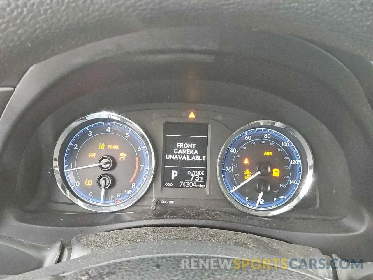 9 Photograph of a damaged car 5YFBURHEXKP913679 TOYOTA COROLLA 2019