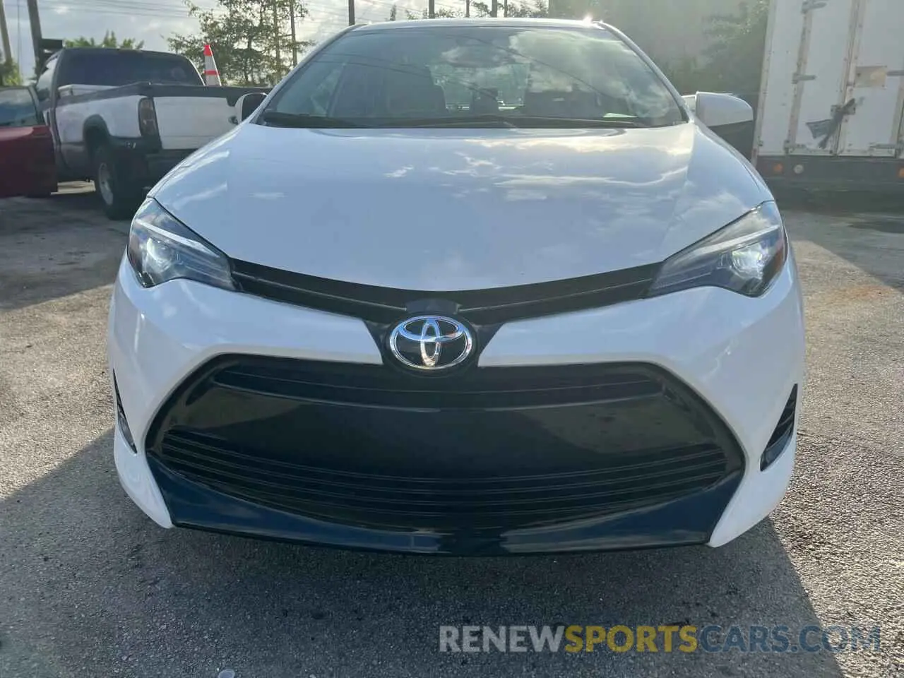 11 Фотография поврежденного автомобиля 5YFBURHEXKP921605 TOYOTA COROLLA 2019