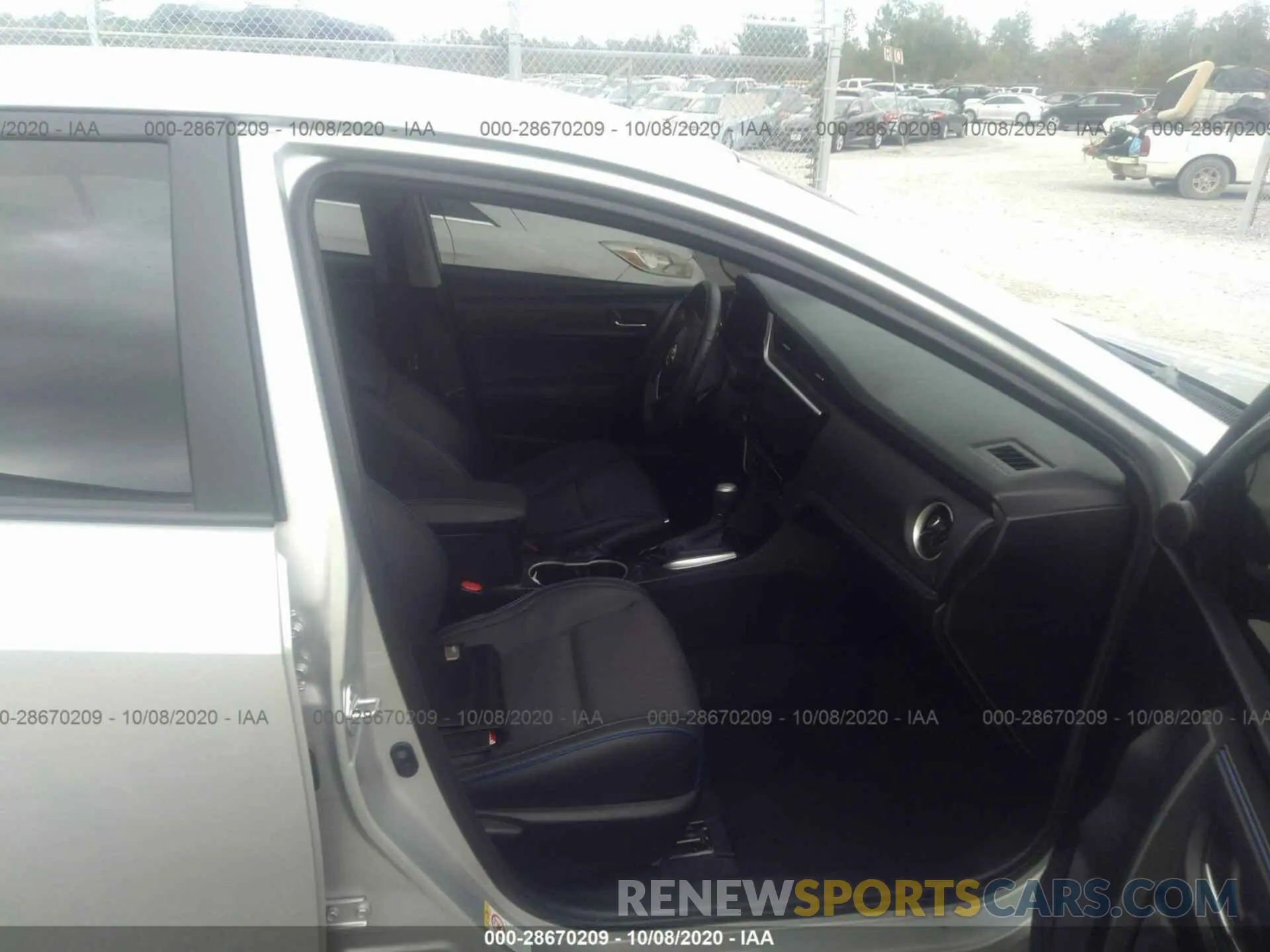 5 Photograph of a damaged car 5YFBURHEXKP924178 TOYOTA COROLLA 2019