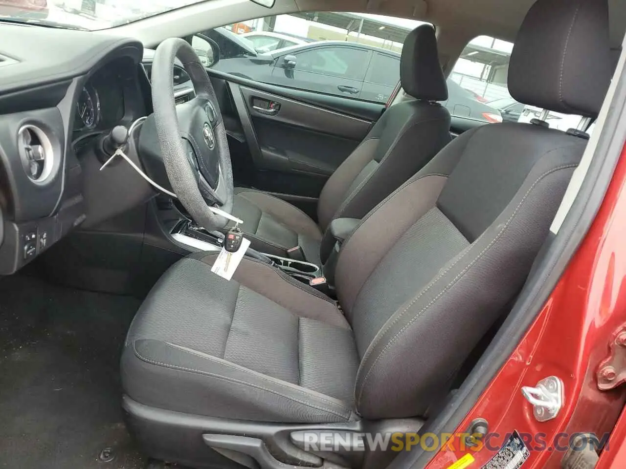 7 Фотография поврежденного автомобиля 5YFBURHEXKP926951 TOYOTA COROLLA 2019