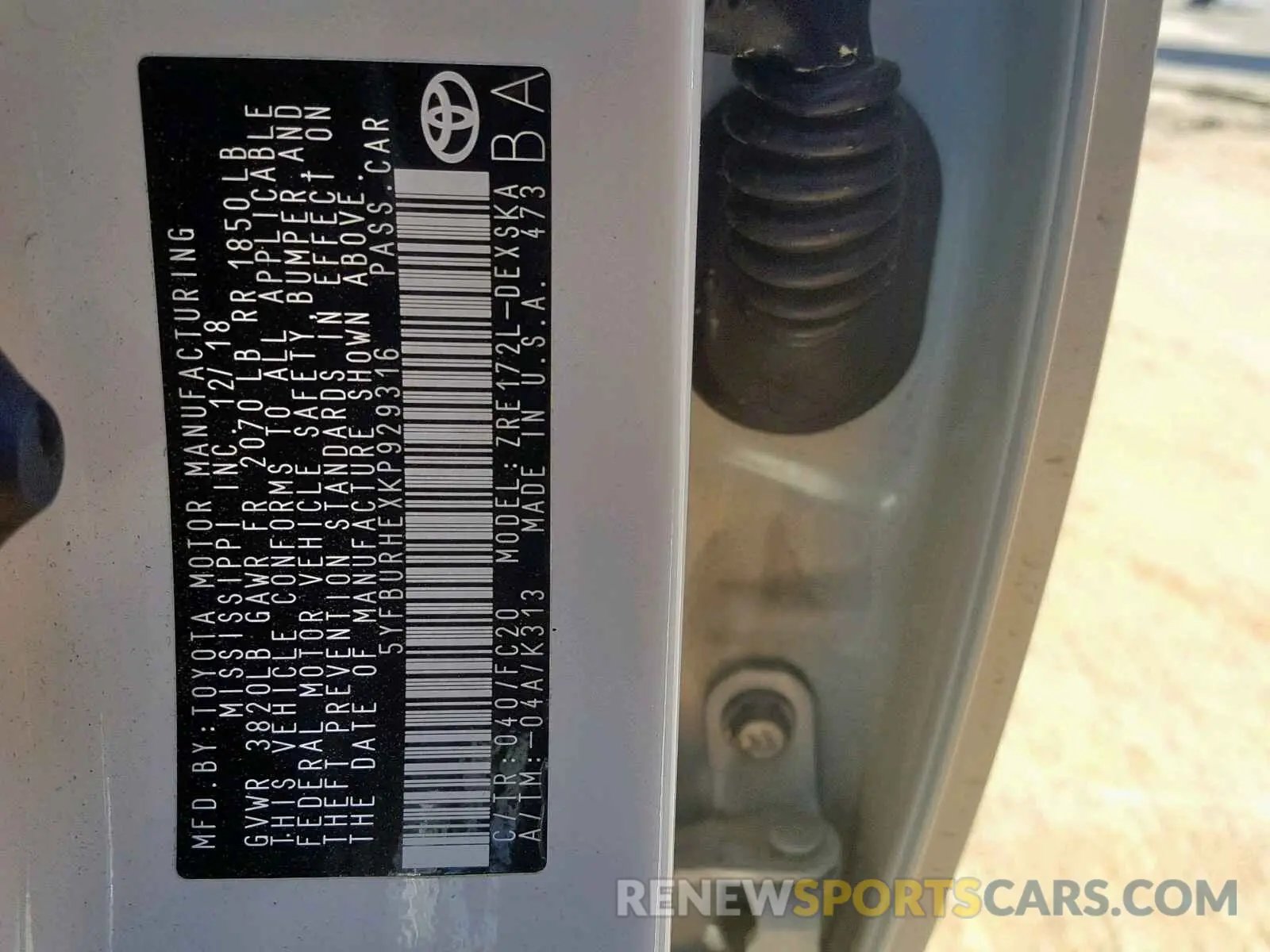 10 Photograph of a damaged car 5YFBURHEXKP929316 TOYOTA COROLLA 2019