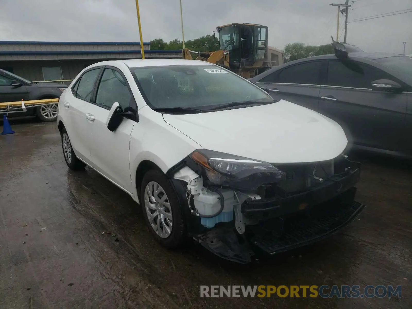 1 Photograph of a damaged car 5YFBURHEXKP937948 TOYOTA COROLLA 2019