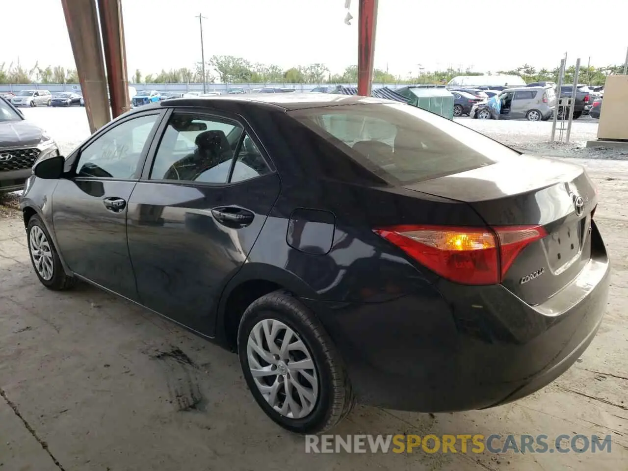 3 Photograph of a damaged car 5YFBURHEXKP939022 TOYOTA COROLLA 2019