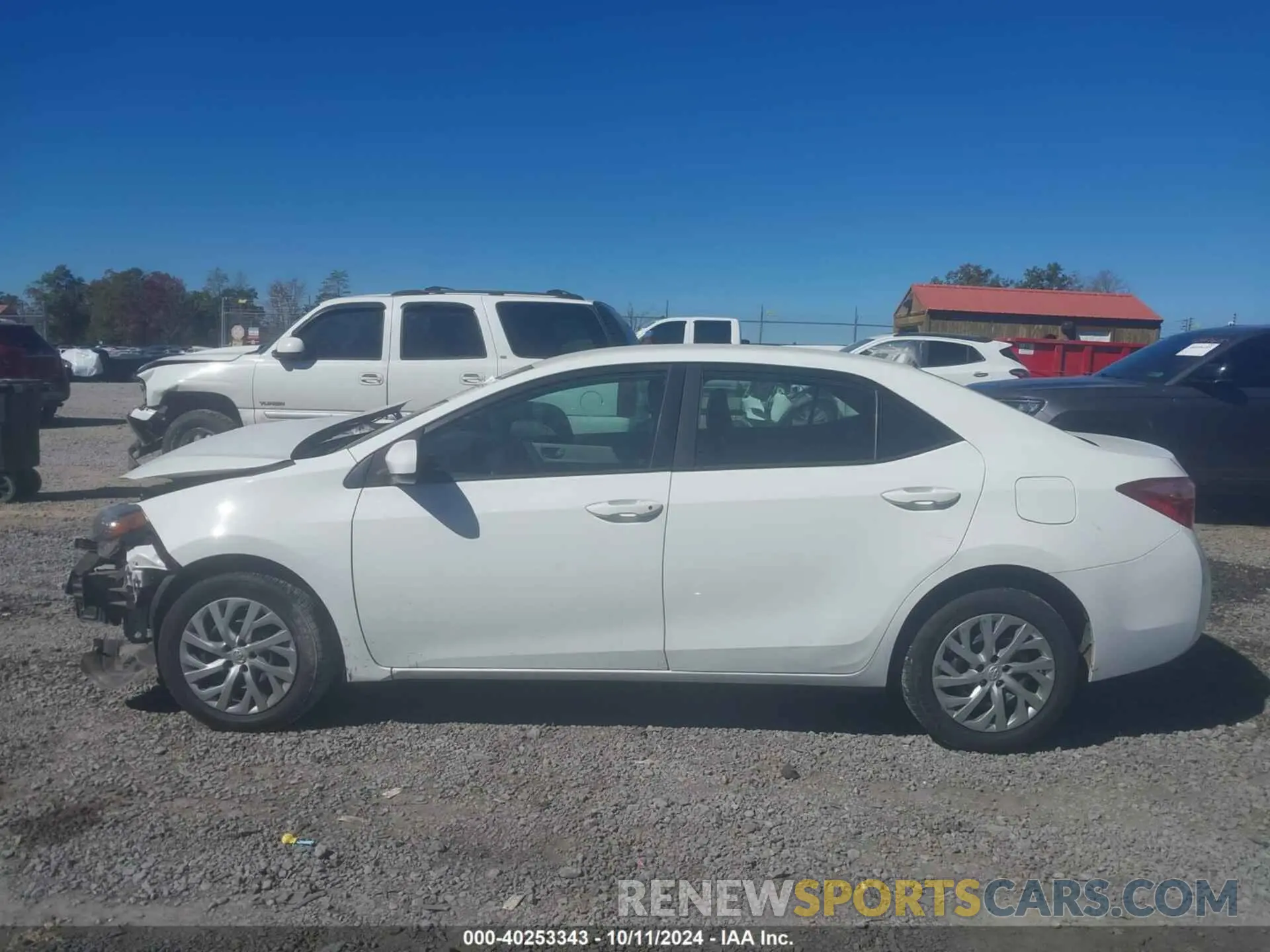 15 Photograph of a damaged car 5YFBURHEXKP939876 TOYOTA COROLLA 2019