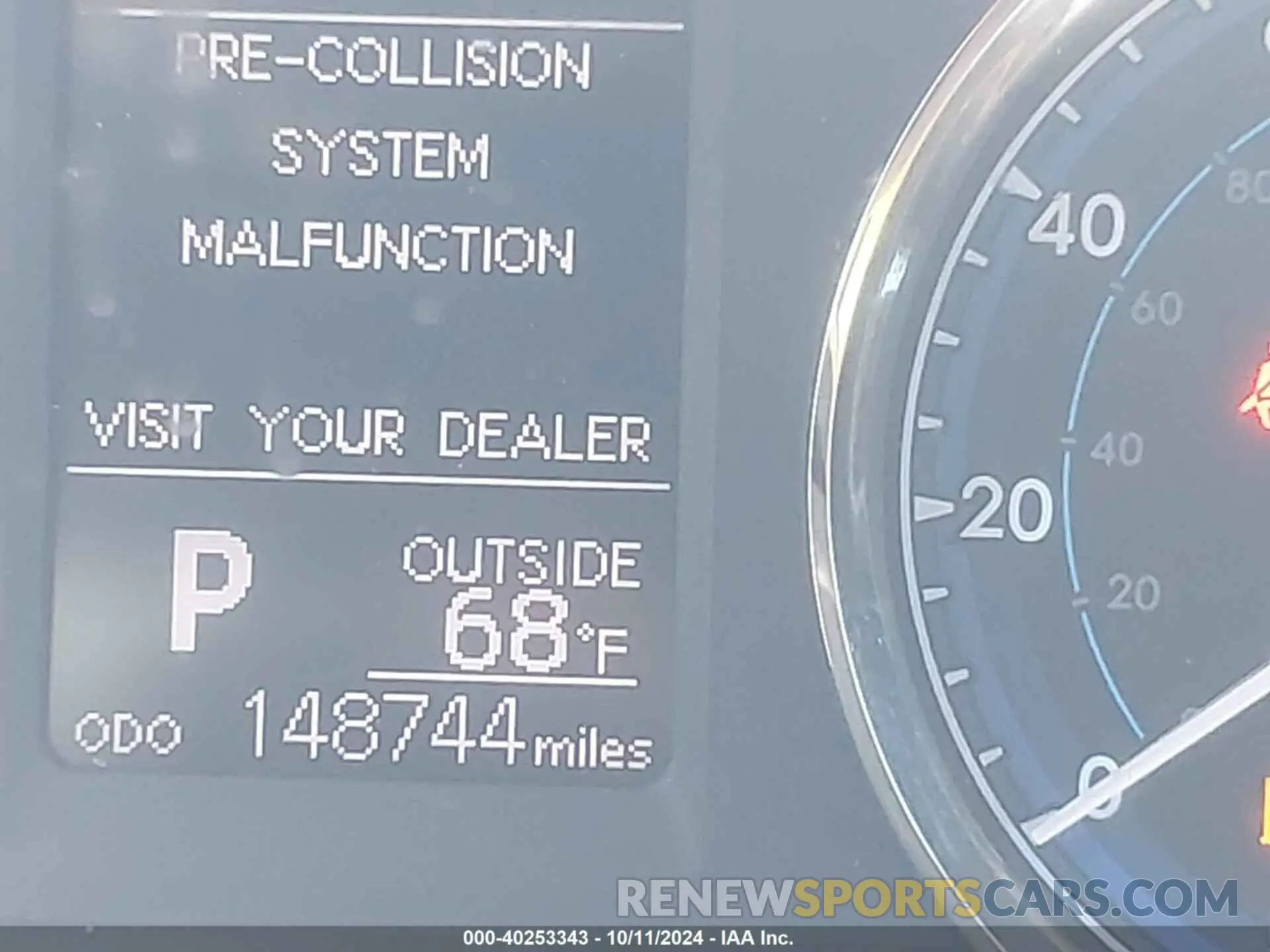 16 Photograph of a damaged car 5YFBURHEXKP939876 TOYOTA COROLLA 2019