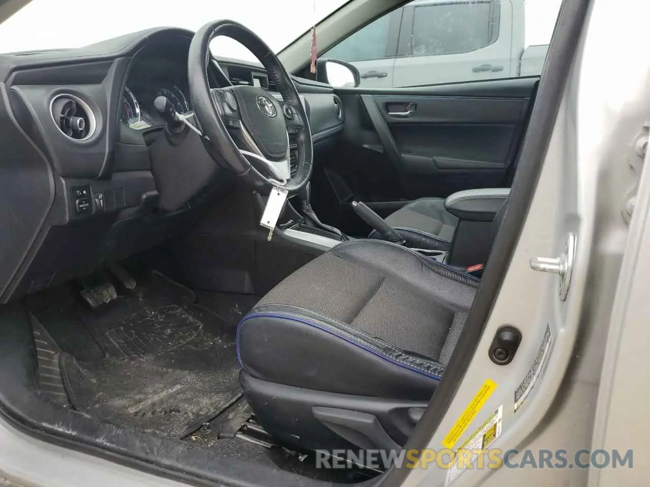 7 Фотография поврежденного автомобиля 5YFBURHEXKP940185 TOYOTA COROLLA 2019