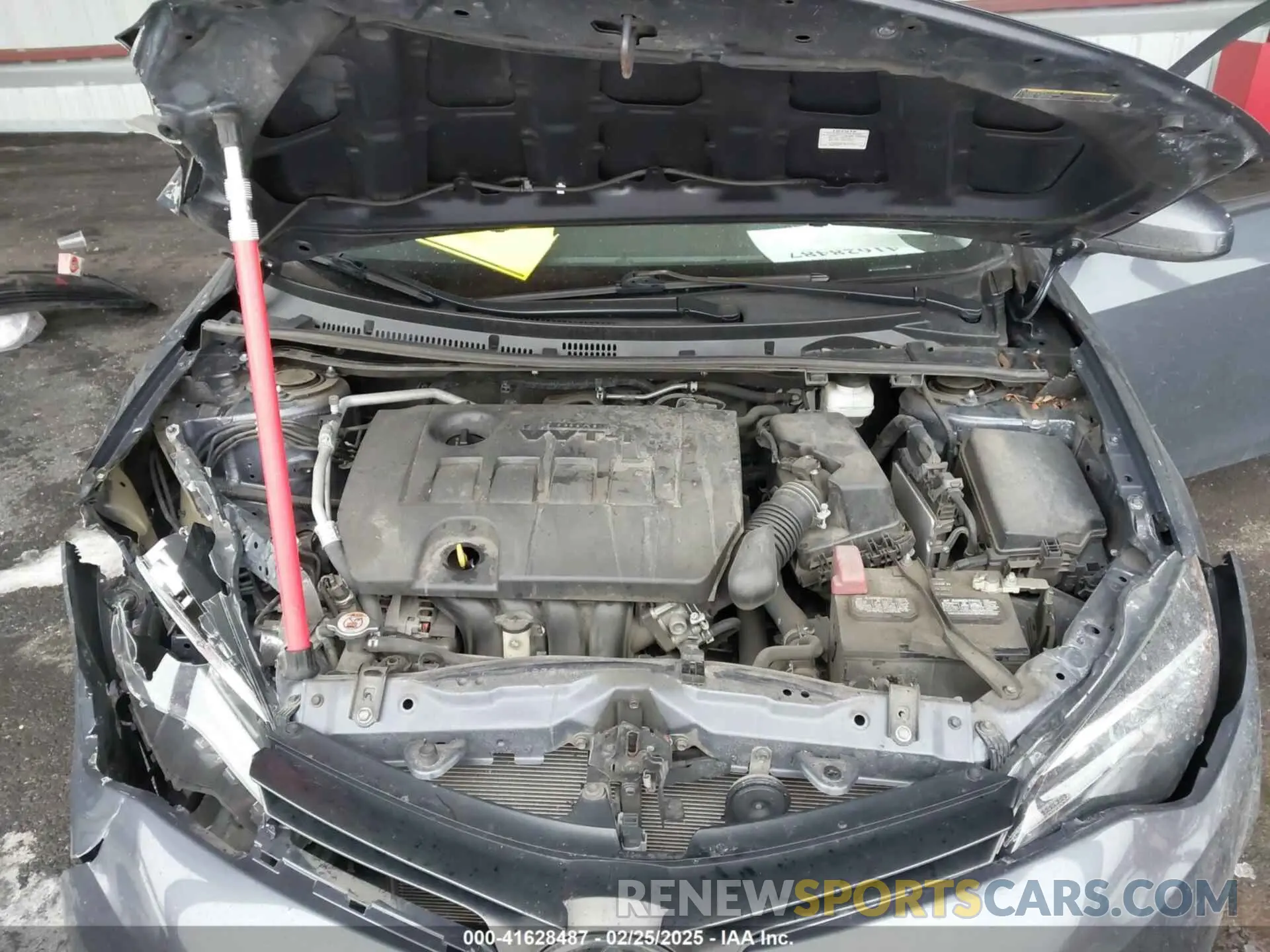 10 Photograph of a damaged car 5YFBURHEXKP943913 TOYOTA COROLLA 2019