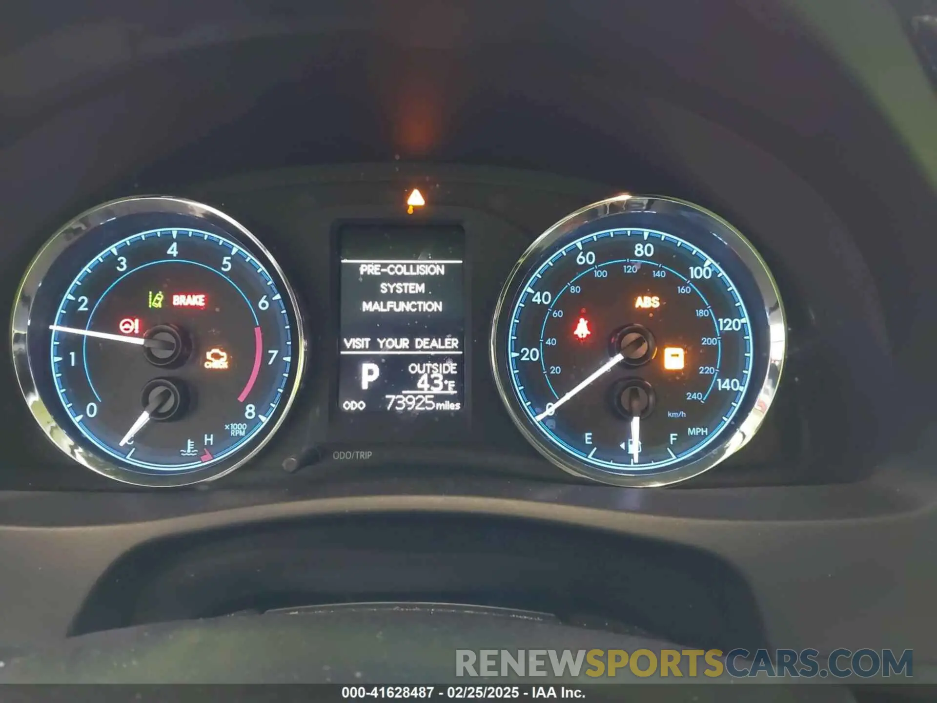 7 Photograph of a damaged car 5YFBURHEXKP943913 TOYOTA COROLLA 2019