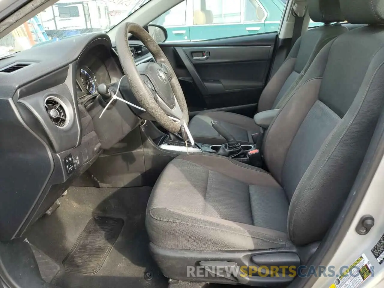 7 Photograph of a damaged car 5YFBURHEXKP944060 TOYOTA COROLLA 2019