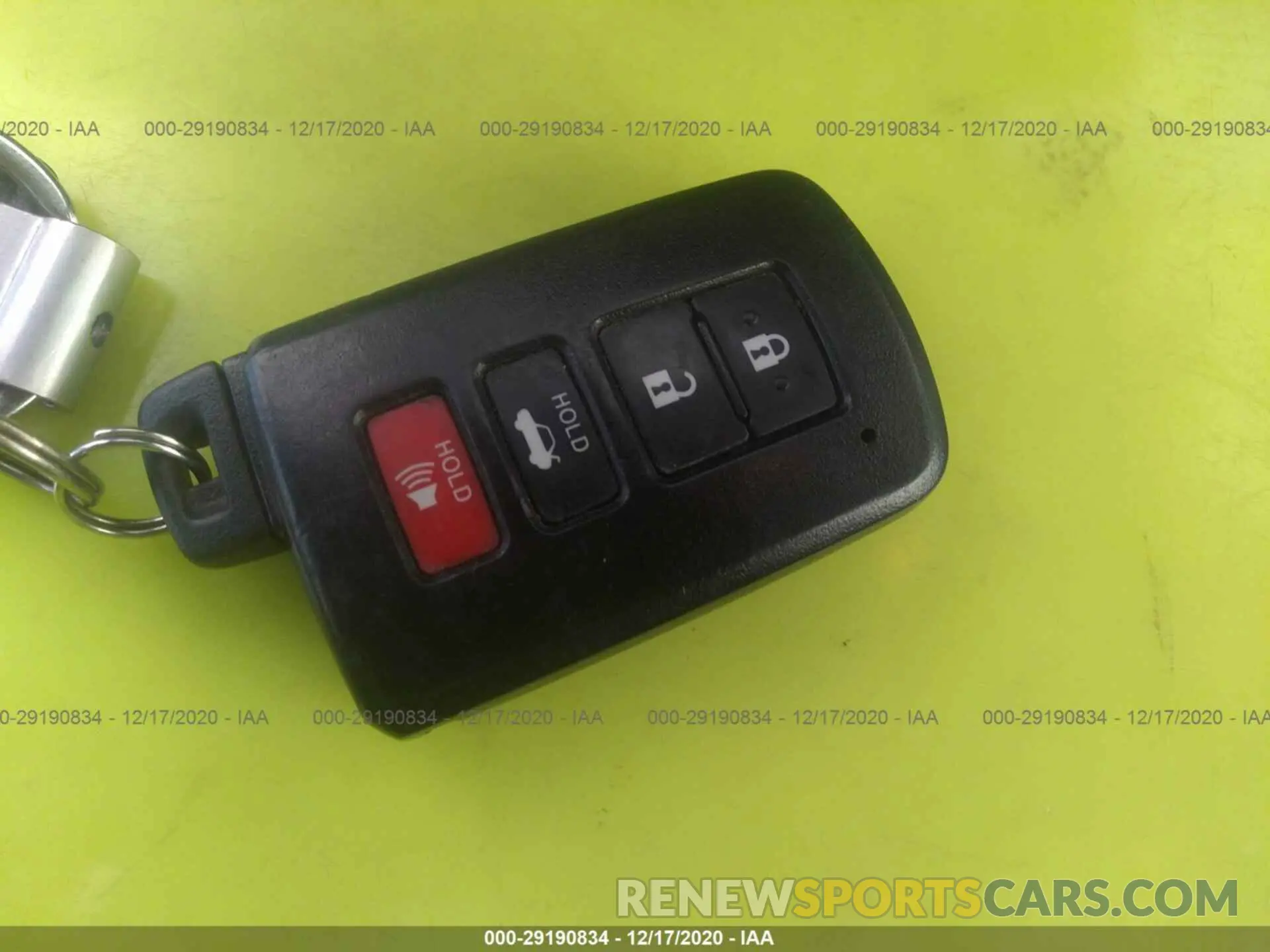 11 Photograph of a damaged car 5YFBURHEXKP944530 TOYOTA COROLLA 2019