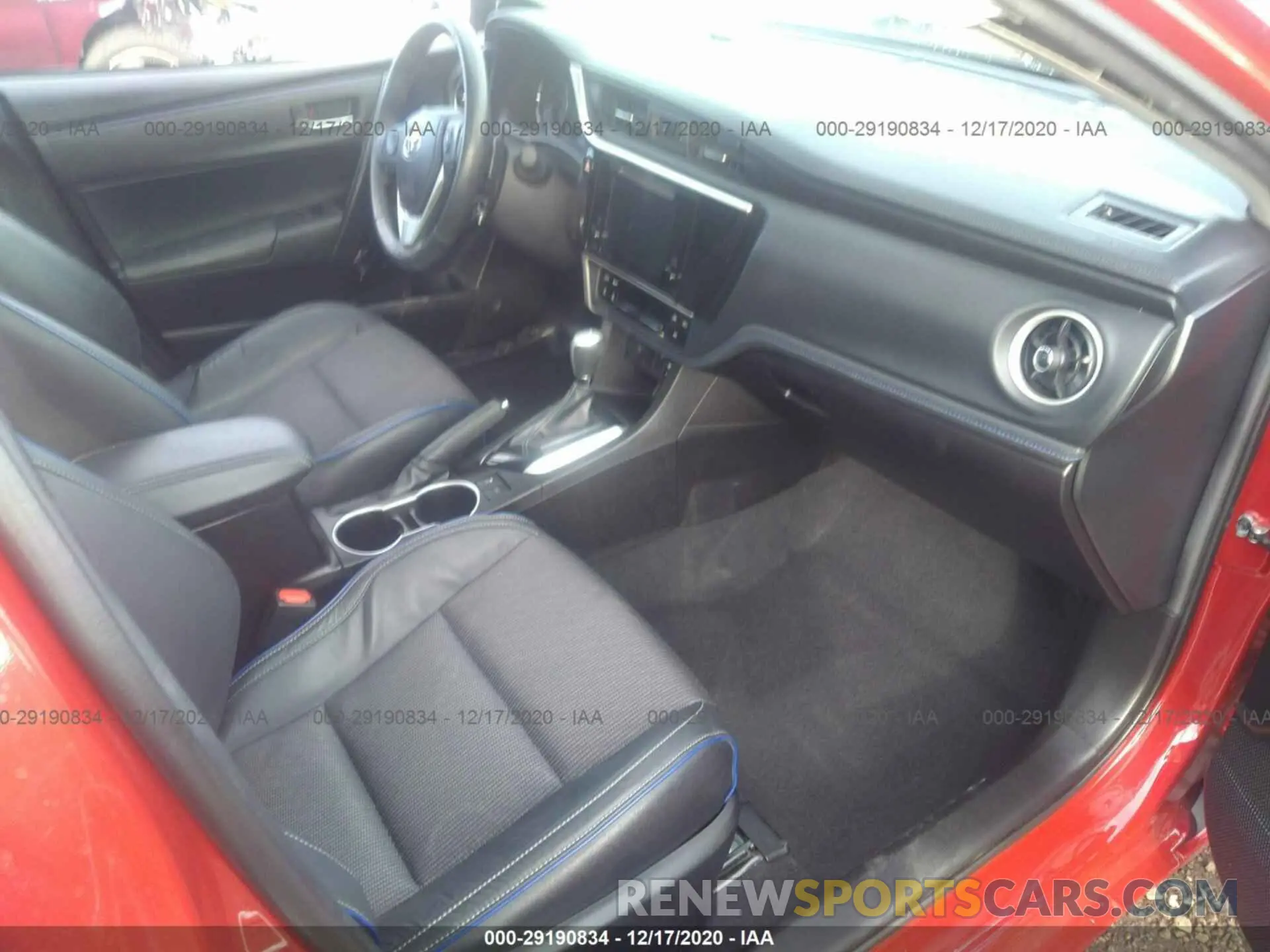 5 Photograph of a damaged car 5YFBURHEXKP944530 TOYOTA COROLLA 2019