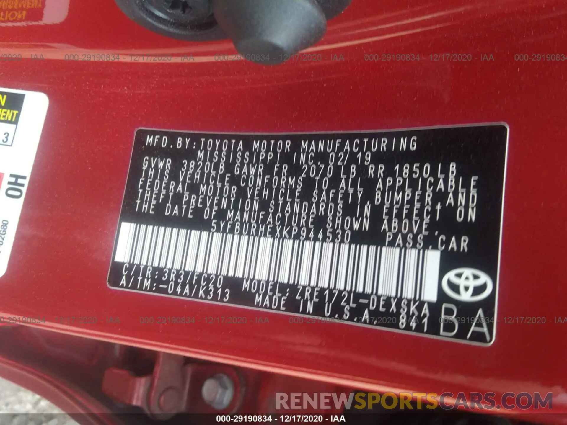 9 Photograph of a damaged car 5YFBURHEXKP944530 TOYOTA COROLLA 2019