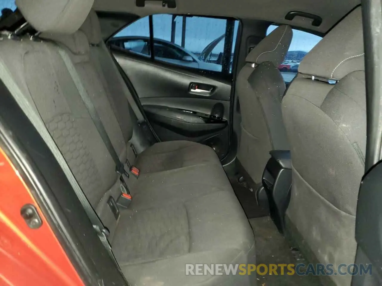 10 Photograph of a damaged car JTNK4RBE0K3021471 TOYOTA COROLLA 2019