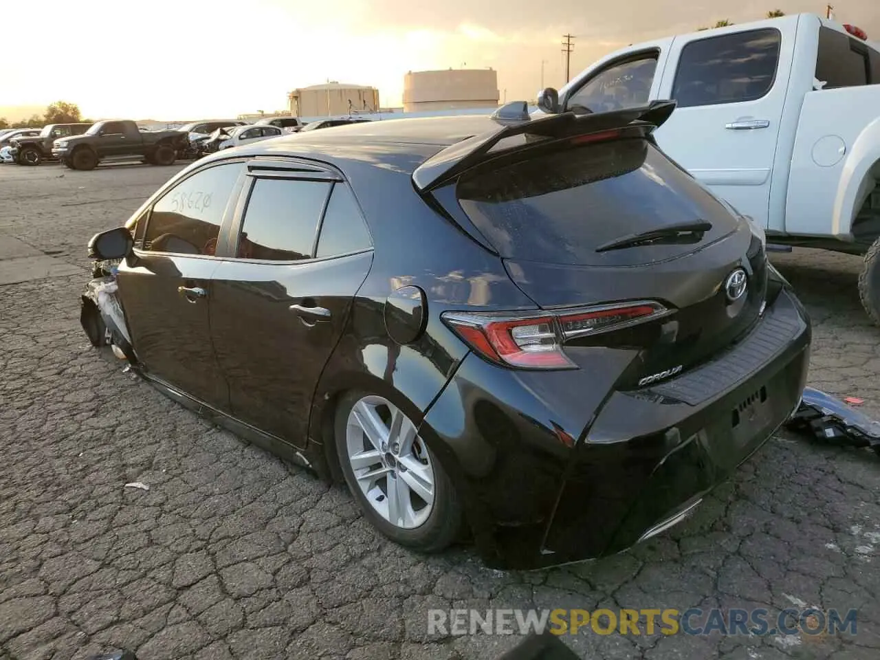 3 Photograph of a damaged car JTNK4RBE1K3067231 TOYOTA COROLLA 2019