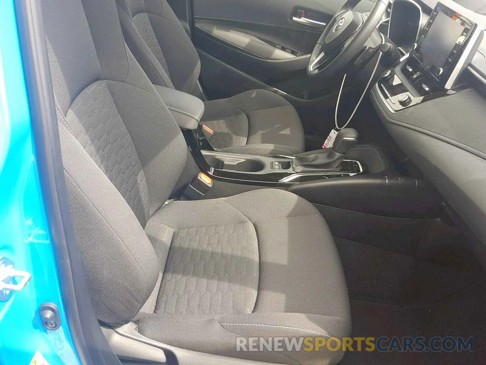 5 Photograph of a damaged car JTNK4RBE2K3029393 TOYOTA COROLLA 2019