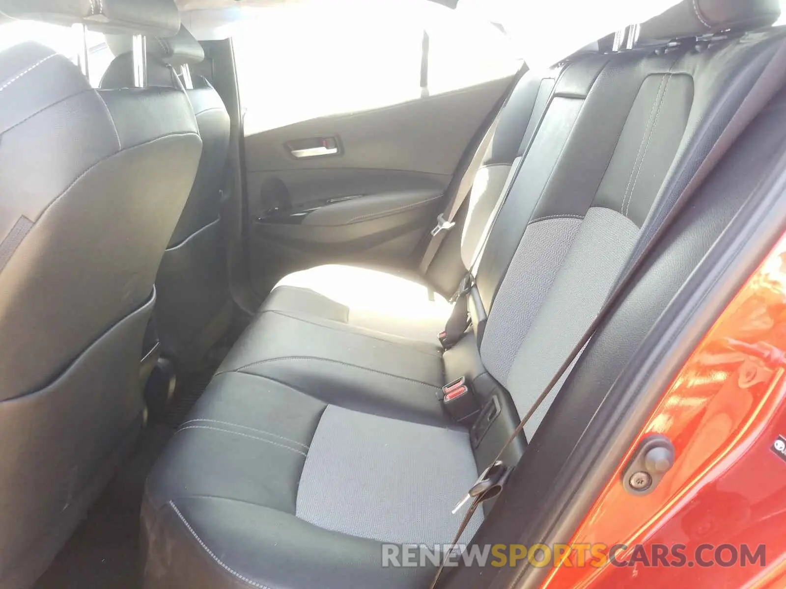 6 Фотография поврежденного автомобиля JTNK4RBE2K3035288 TOYOTA COROLLA 2019