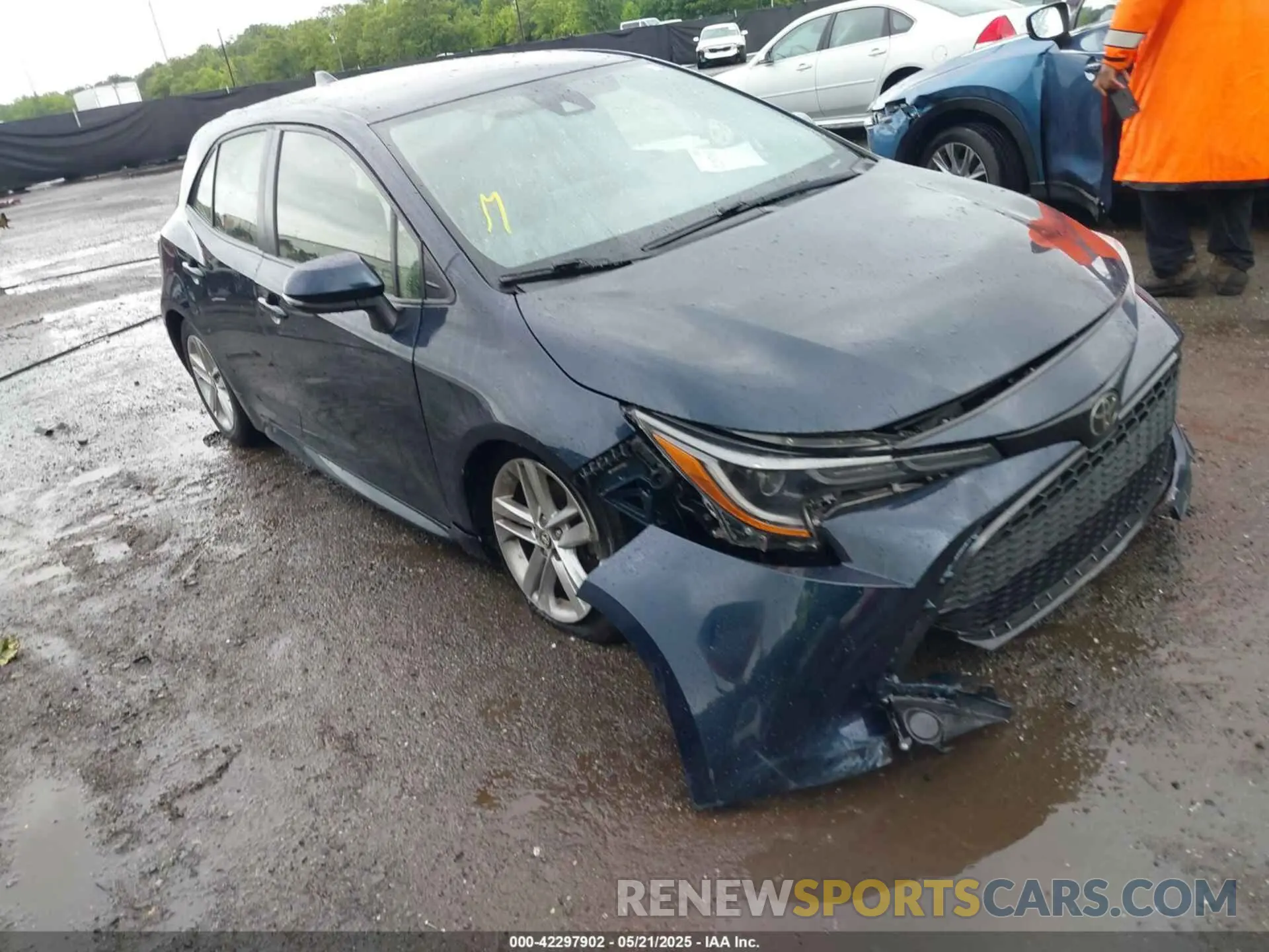 1 Photograph of a damaged car JTNK4RBE2K3049966 TOYOTA COROLLA 2019
