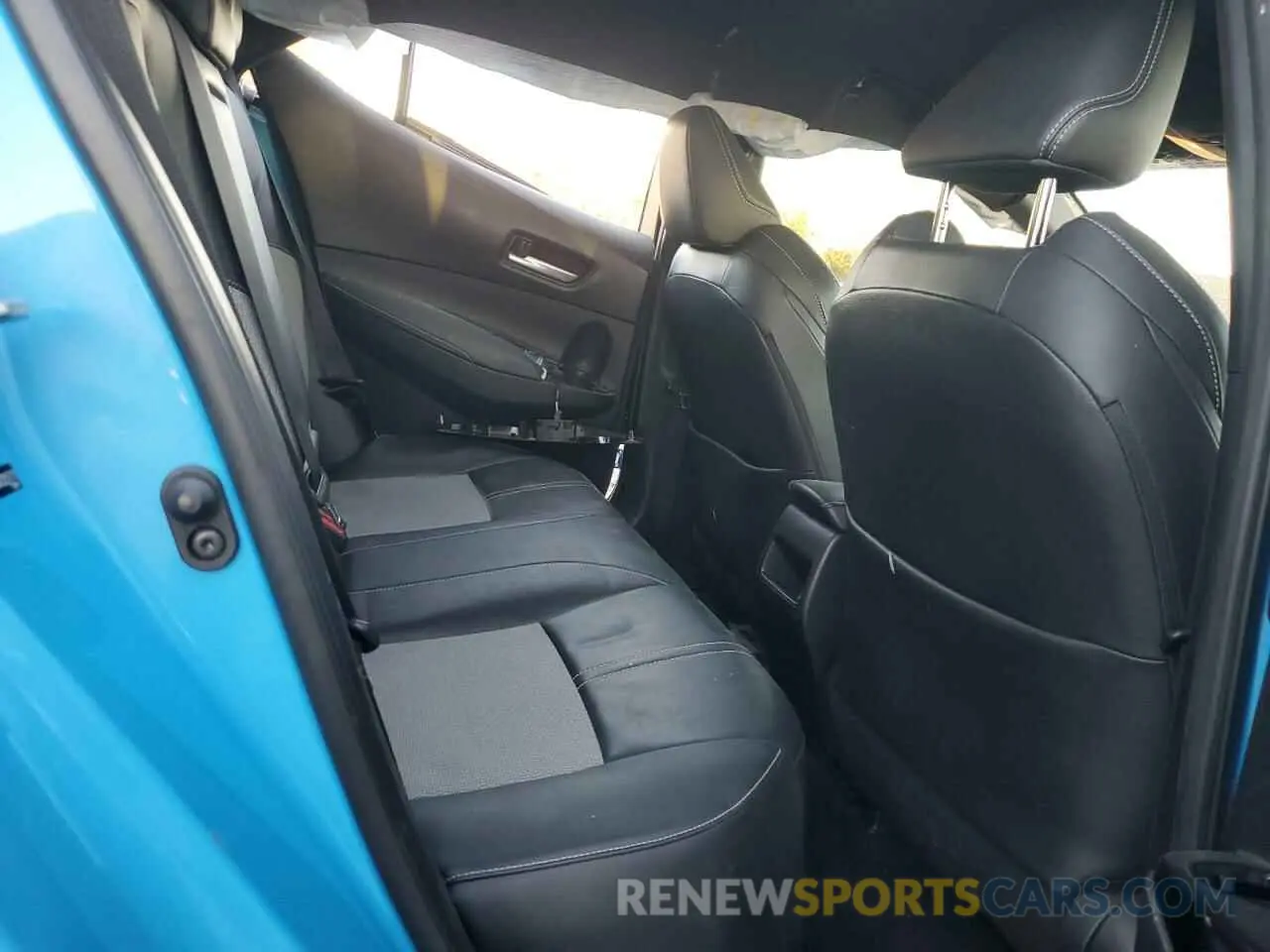 10 Фотография поврежденного автомобиля JTNK4RBE3K3025711 TOYOTA COROLLA 2019