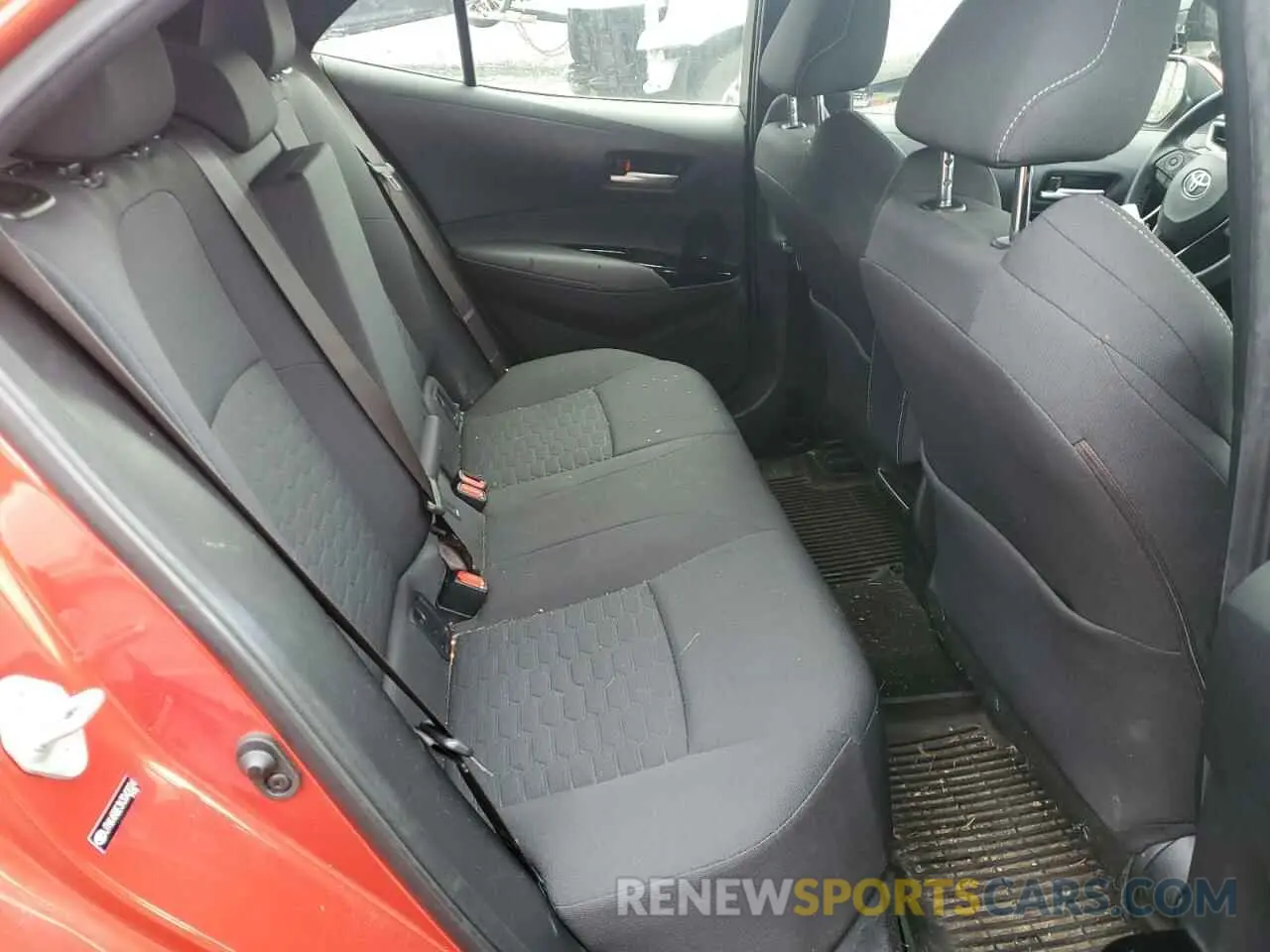 11 Photograph of a damaged car JTNK4RBE3K3042024 TOYOTA COROLLA 2019