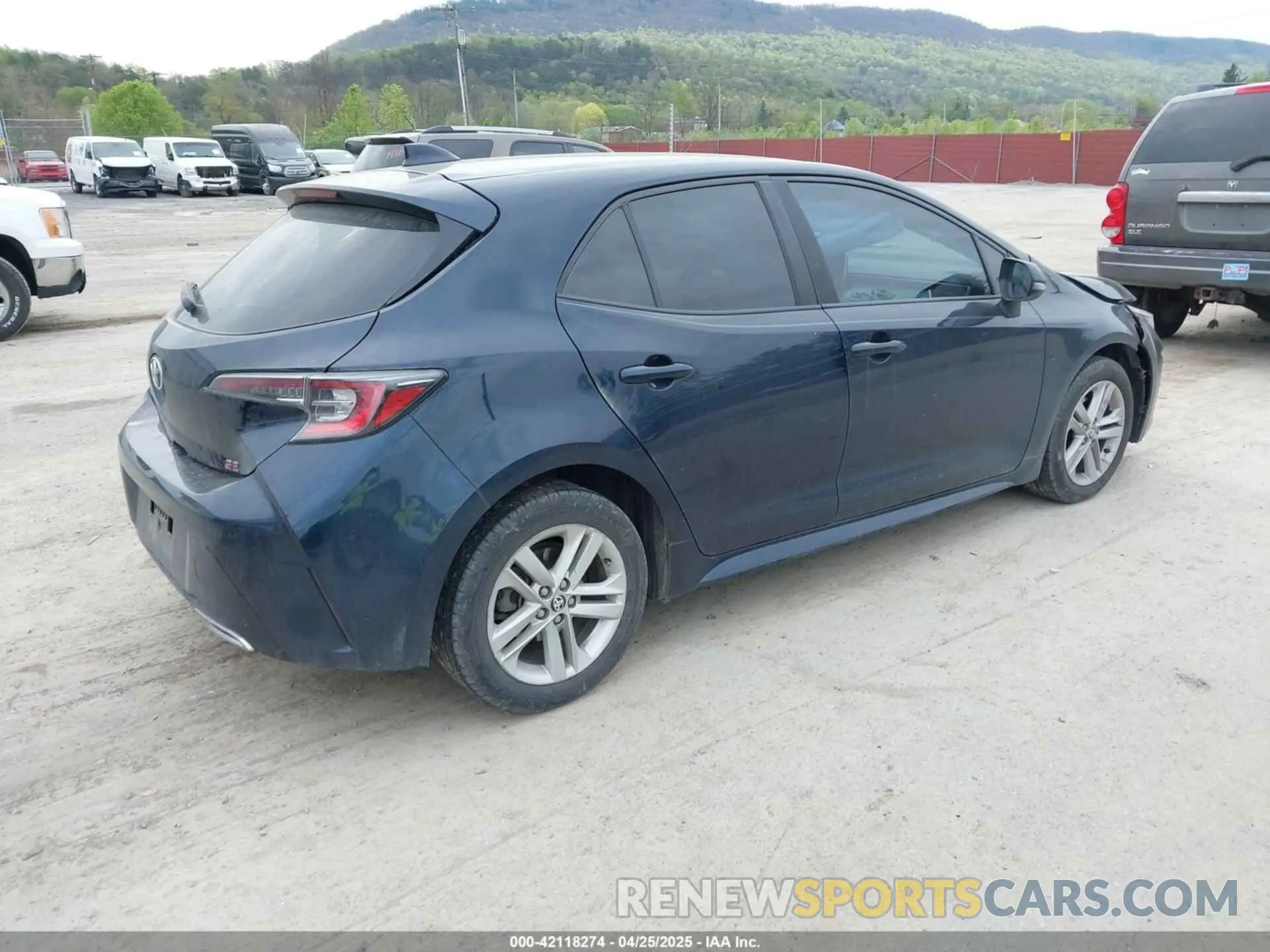 4 Фотография поврежденного автомобиля JTNK4RBE3K3067750 TOYOTA COROLLA 2019