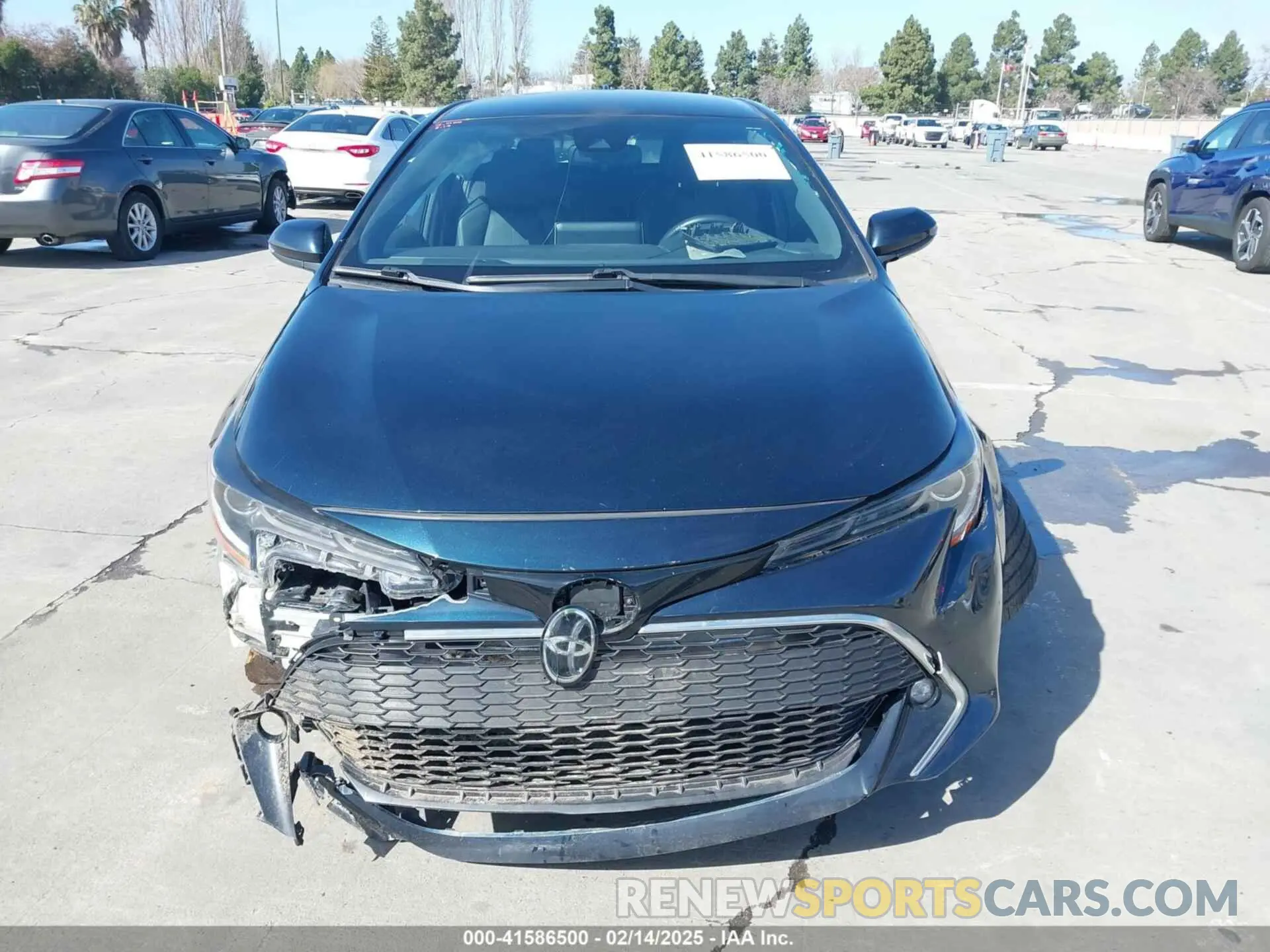 12 Photograph of a damaged car JTNK4RBE4K3004379 TOYOTA COROLLA 2019