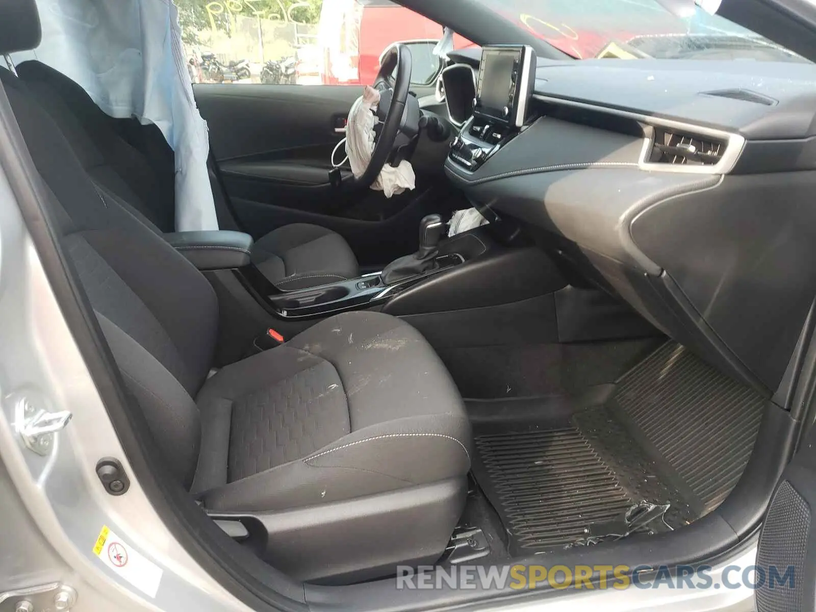 5 Photograph of a damaged car JTNK4RBE4K3018198 TOYOTA COROLLA 2019