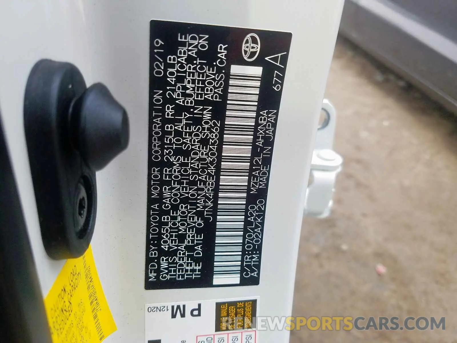 10 Photograph of a damaged car JTNK4RBE4K3043862 TOYOTA COROLLA 2019