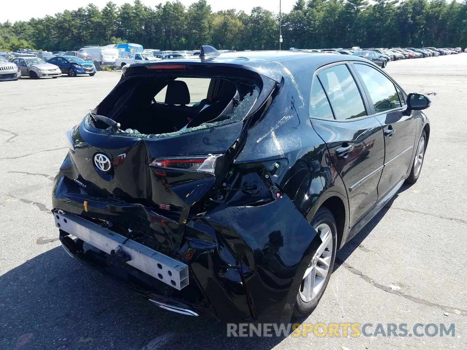4 Photograph of a damaged car JTNK4RBE5K3011986 TOYOTA COROLLA 2019