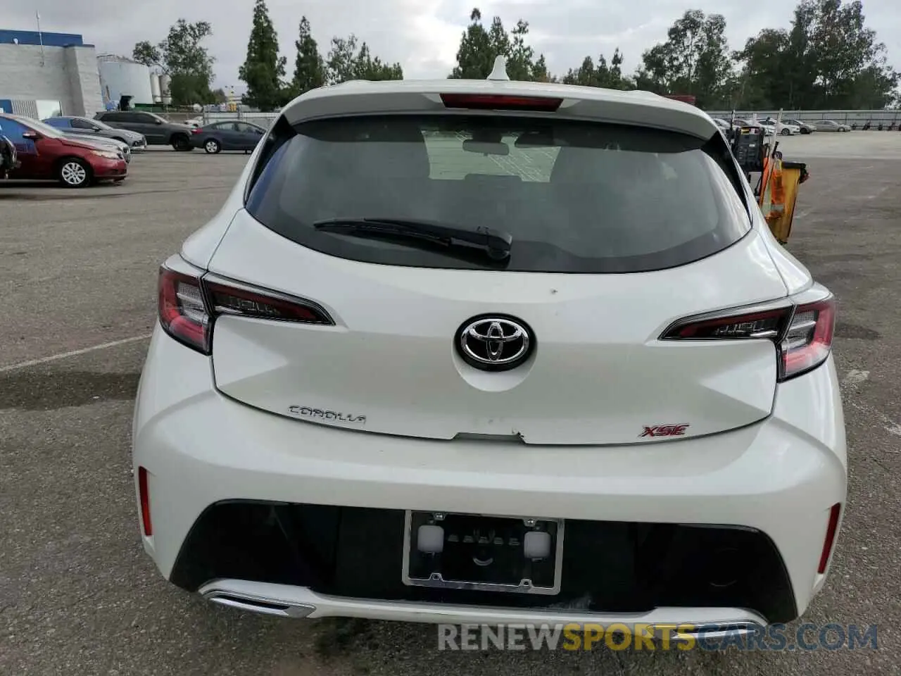 6 Photograph of a damaged car JTNK4RBE5K3014435 TOYOTA COROLLA 2019