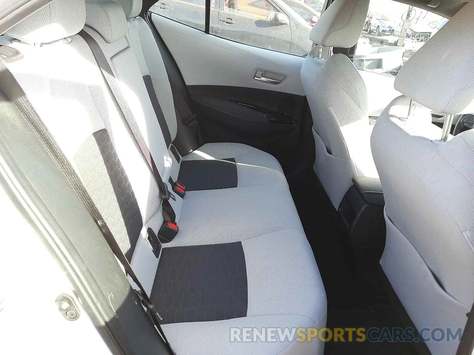 6 Photograph of a damaged car JTNK4RBE5K3020784 TOYOTA COROLLA 2019