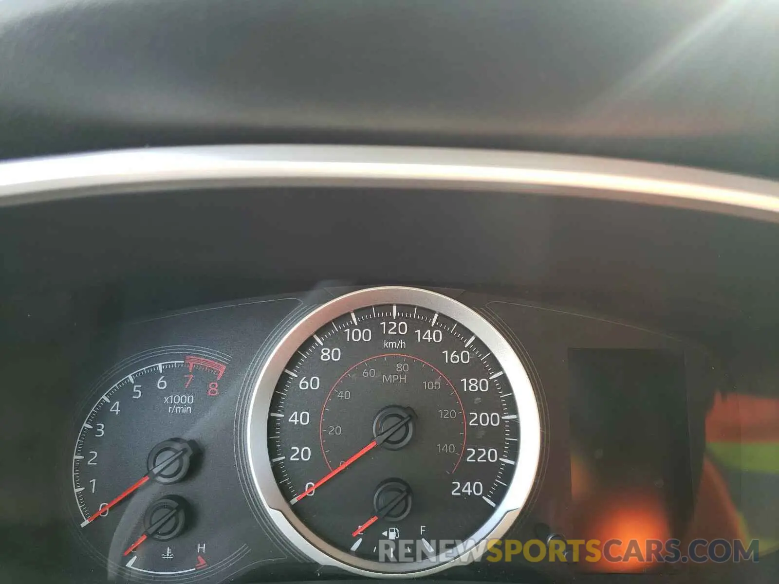 8 Фотография поврежденного автомобиля JTNK4RBE5K3048892 TOYOTA COROLLA 2019