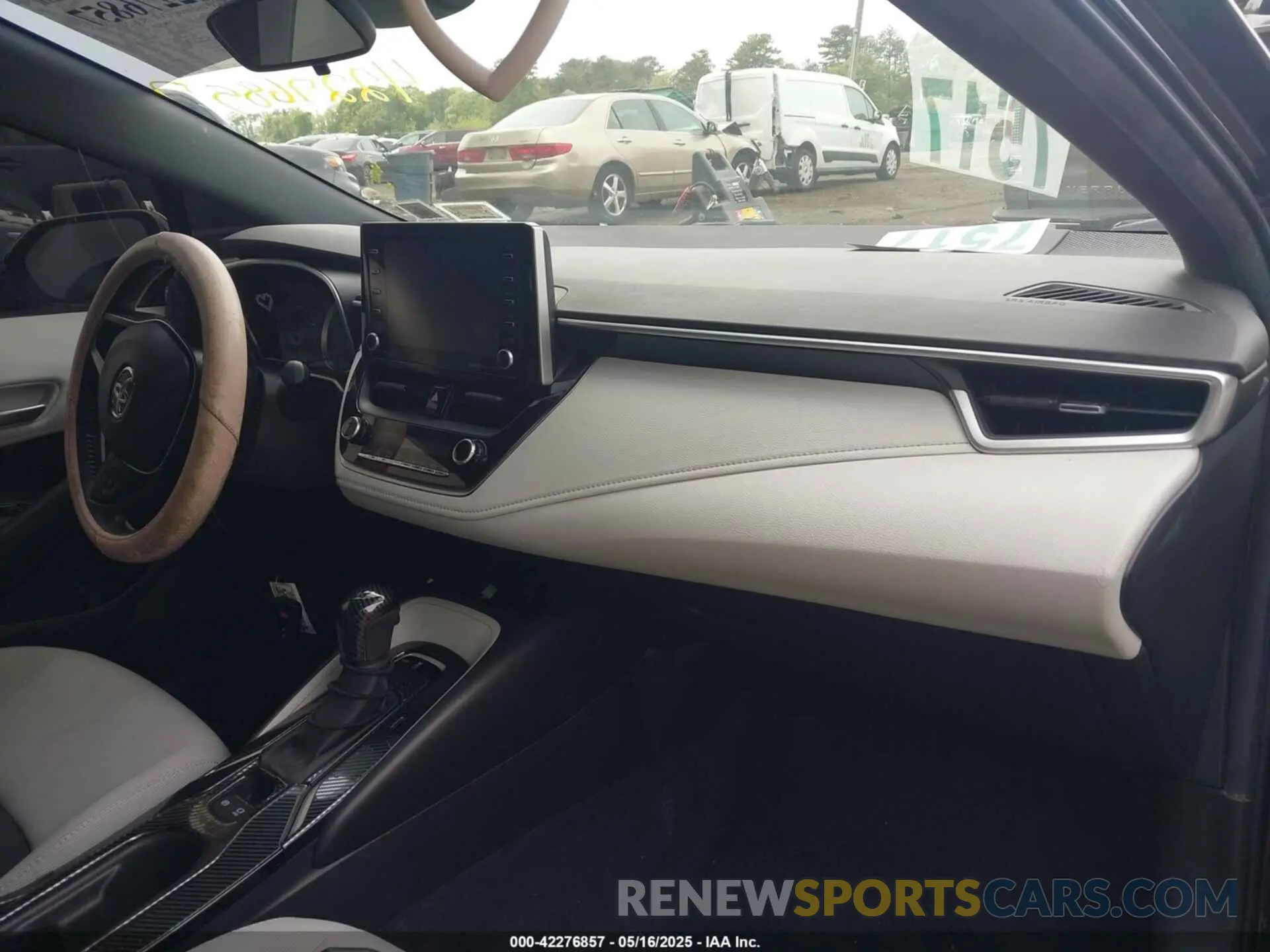 5 Photograph of a damaged car JTNK4RBE5K3053574 TOYOTA COROLLA 2019