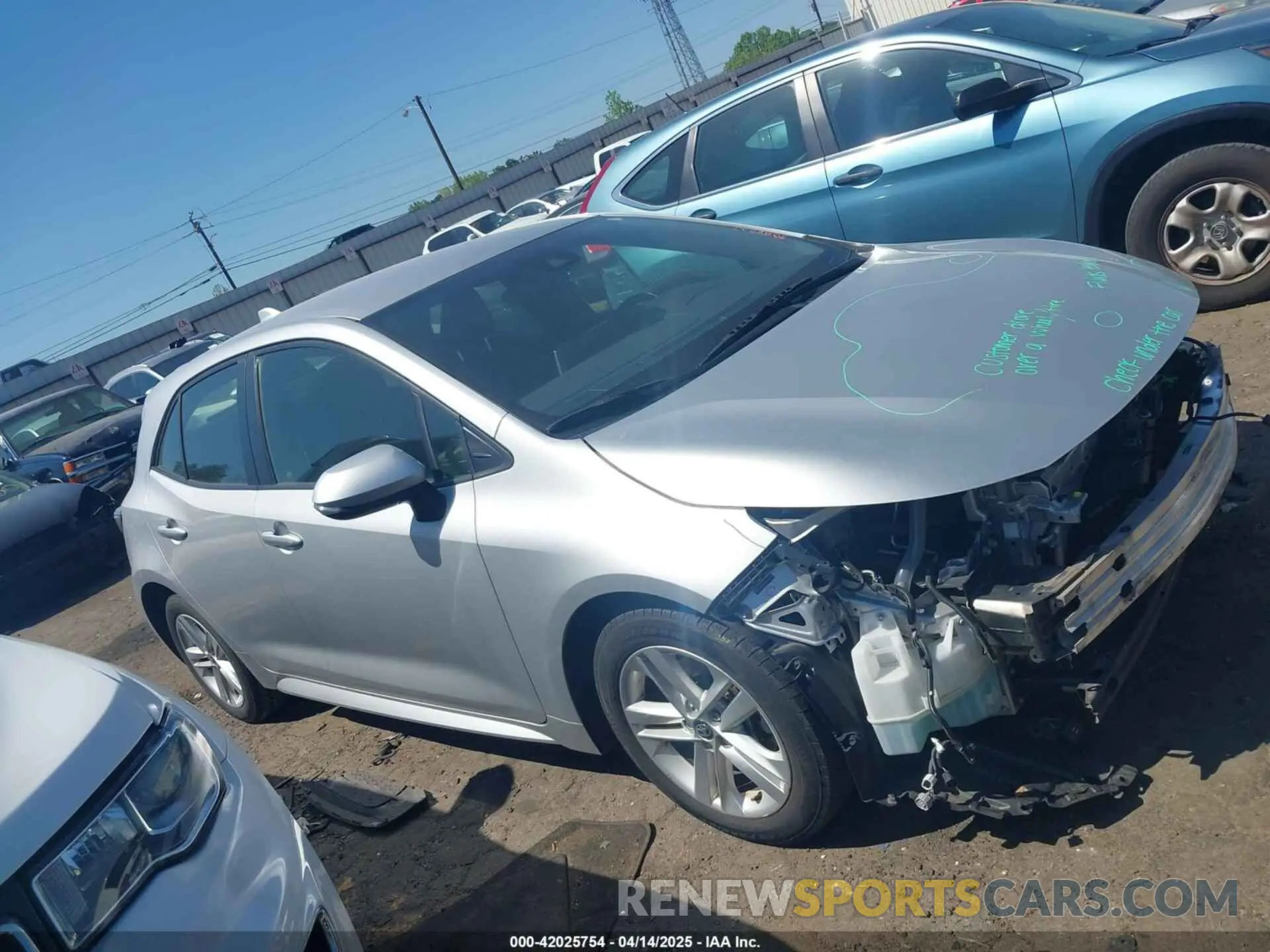 13 Photograph of a damaged car JTNK4RBE6K3028523 TOYOTA COROLLA 2019