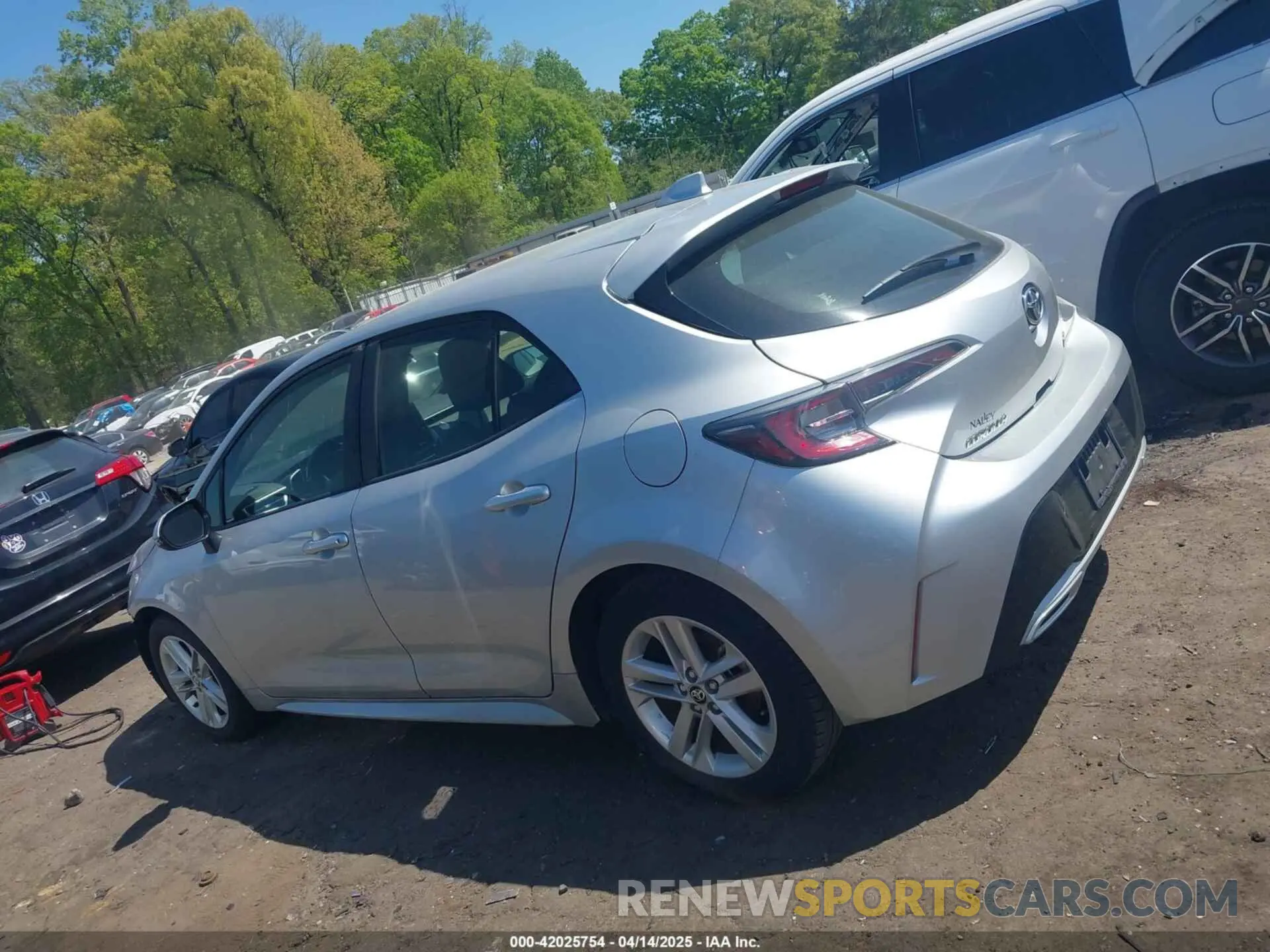 14 Photograph of a damaged car JTNK4RBE6K3028523 TOYOTA COROLLA 2019