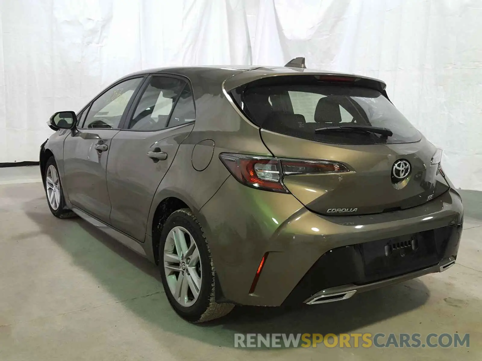 3 Photograph of a damaged car JTNK4RBE6K3053616 TOYOTA COROLLA 2019