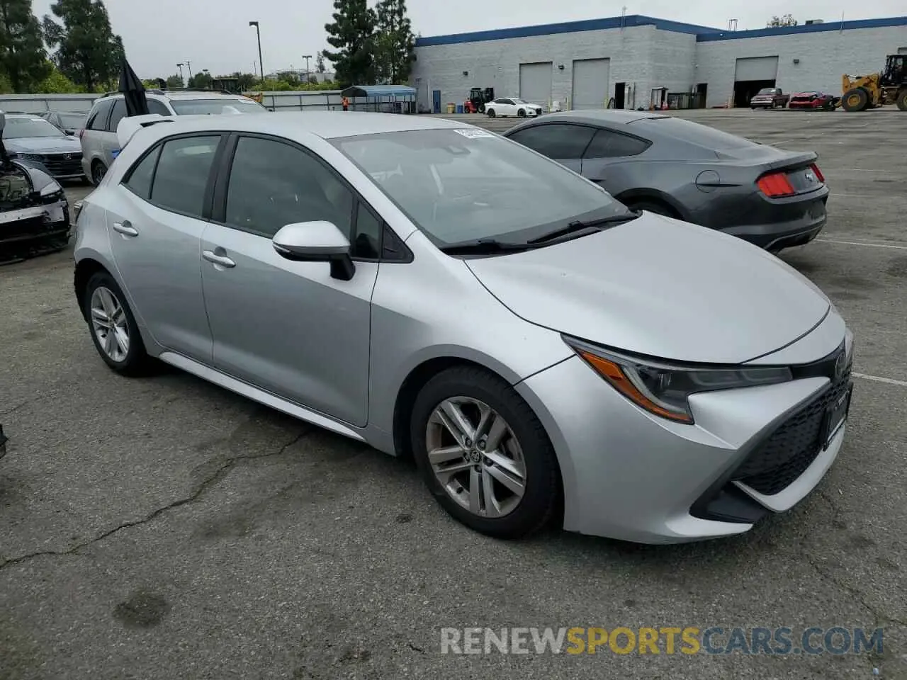 4 Photograph of a damaged car JTNK4RBE7K3029437 TOYOTA COROLLA 2019