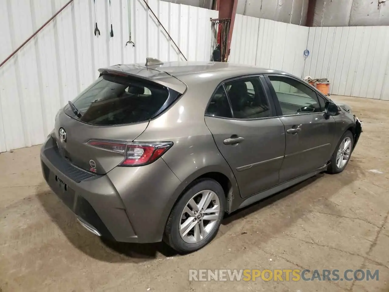 3 Фотография поврежденного автомобиля JTNK4RBE7K3050806 TOYOTA COROLLA 2019