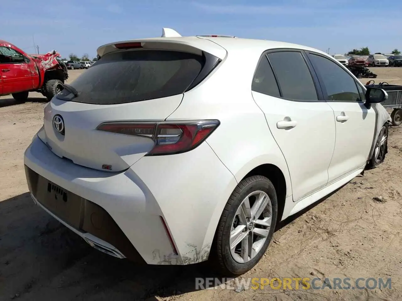 4 Photograph of a damaged car JTNK4RBE8K3011075 TOYOTA COROLLA 2019