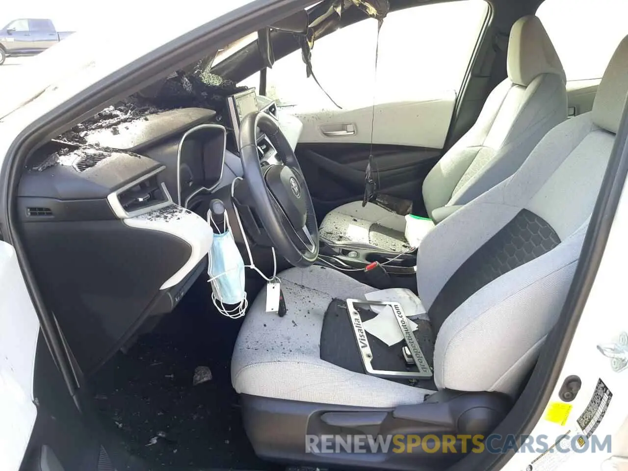 5 Photograph of a damaged car JTNK4RBE8K3011075 TOYOTA COROLLA 2019