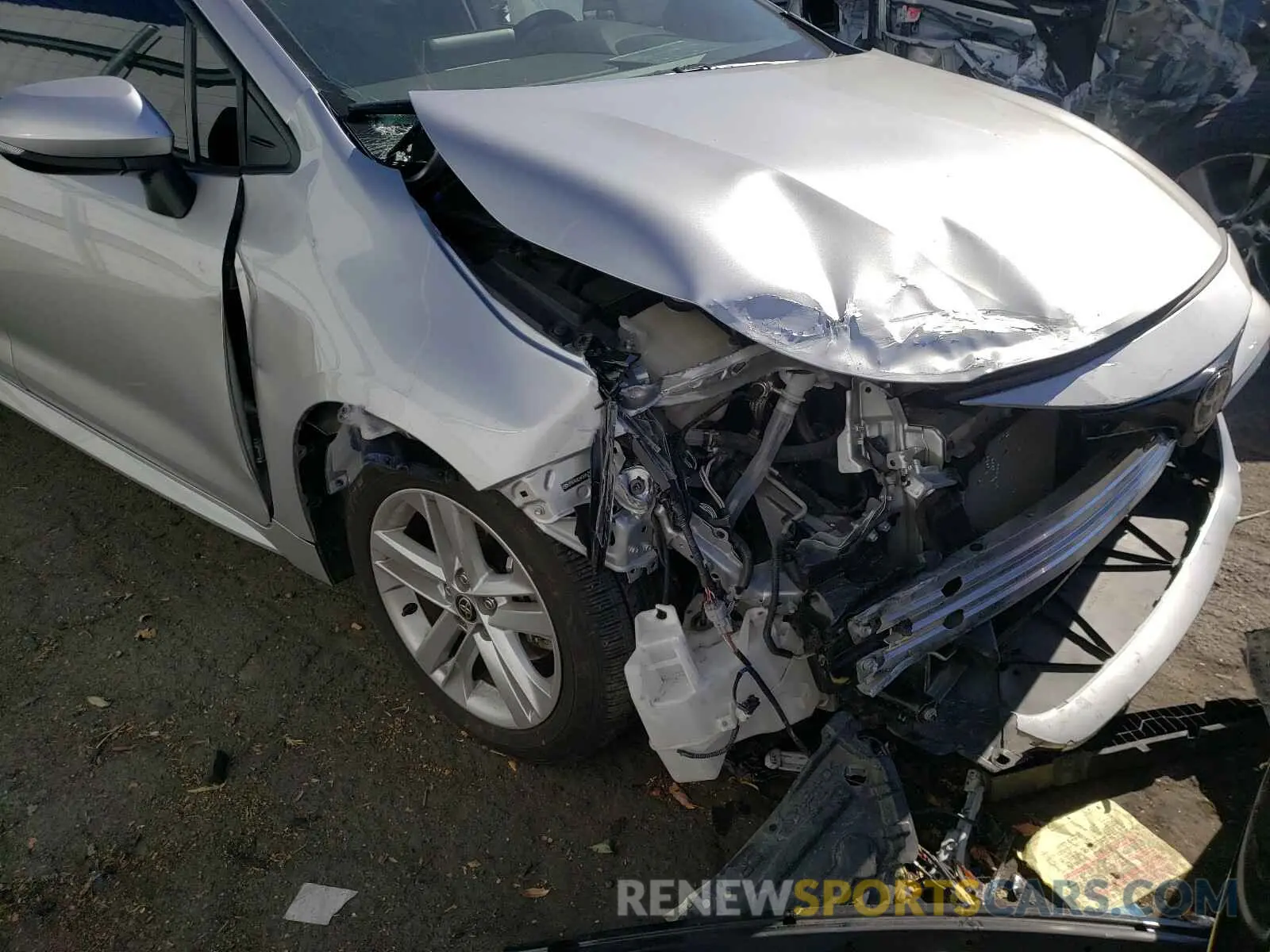 9 Photograph of a damaged car JTNK4RBE8K3046277 TOYOTA COROLLA 2019