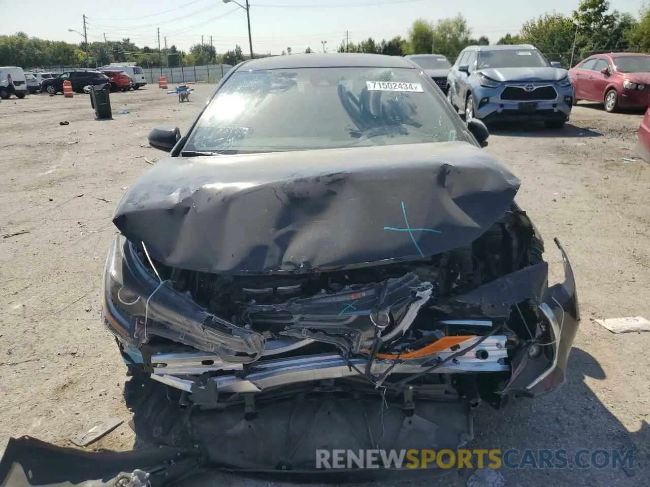 5 Photograph of a damaged car JTNK4RBE8K3049471 TOYOTA COROLLA 2019