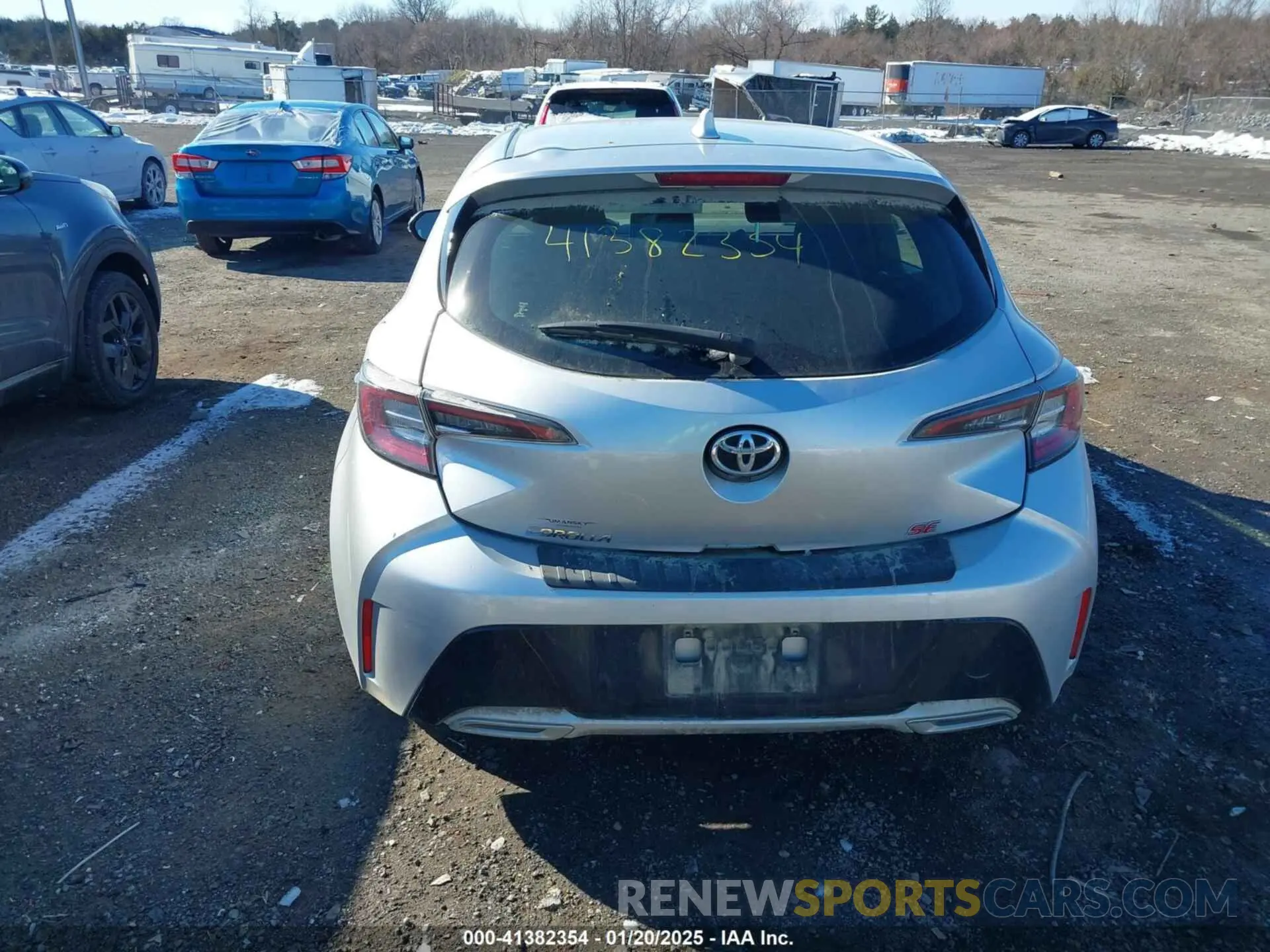 16 Photograph of a damaged car JTNK4RBE8K3059725 TOYOTA COROLLA 2019