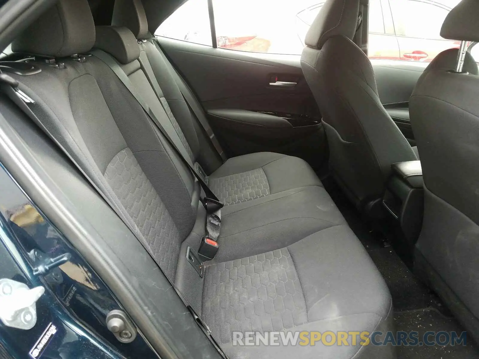 6 Photograph of a damaged car JTNK4RBE8K3062365 TOYOTA COROLLA 2019